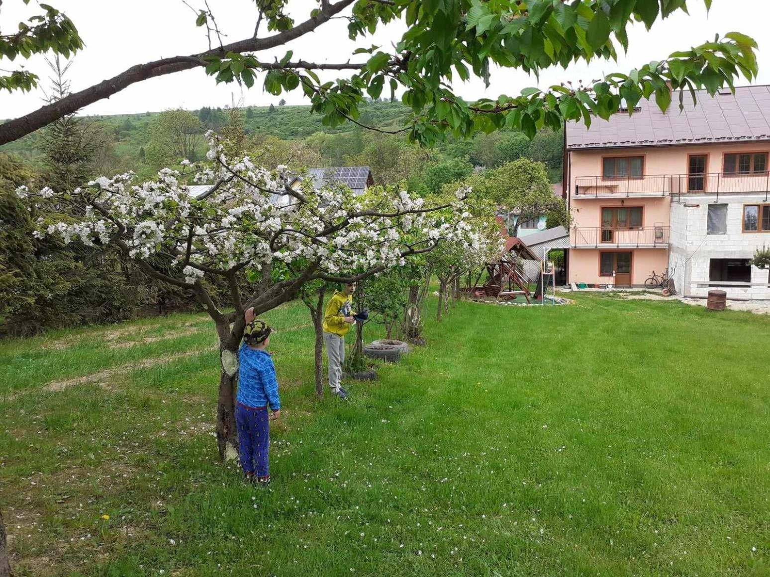 Pokoje Na Brzegu Lapsze Wyzne Exterior photo
